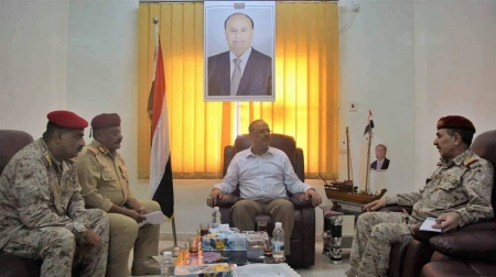 الزنداني والميسري يستفزان شعب الجنوب ويتسببان باشتباكات داخل الكلية الحربية