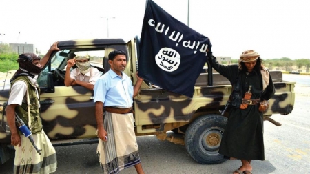 سلطات مأرب العسكرية تجند شباب جنوبيين أفرج عنهم من سجون الإرهاب بعدن