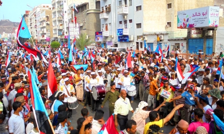 العطاس : الجماهير في الجنوب تنتظر توجيهات الحسم ولن نتراجع مهما كانت المعوقات