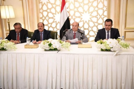 باحث سياسي يكتب .. لماذا مشاركة أعضاء الانتقالي في جلسة البرلمان اليمني!