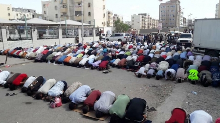 الجنوبيون يشاركون بآلالاف في تشييع الشهيد محمد صالح طماح